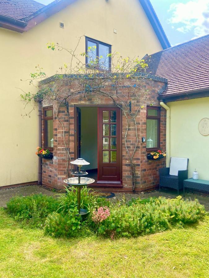 The Cottage On The Common Tenbury Kültér fotó